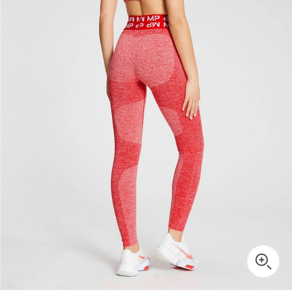 MyProtein Women’s Curve leggings - Red
